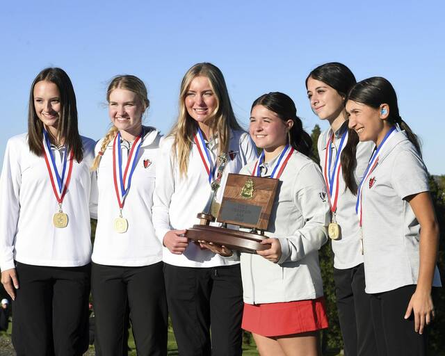 Peters Township girls golf team wins 2nd WPIAL title in row | Trib HSSN